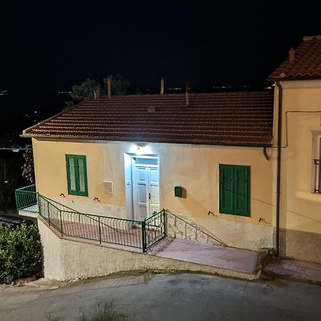 Casa Maddi Casa Vacanze Con Vista Mare Vicinissima Al Centro Capoliveri  Eksteriør billede